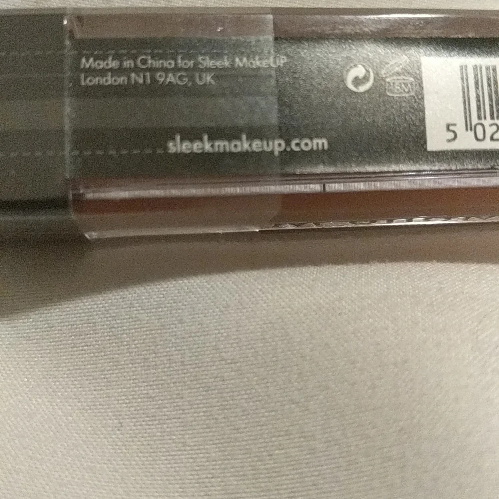 Lip Cream - Picture 3 of 4